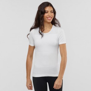 Salomon Essential Move On Seamless T-shirt Dam Vita | 96572-ZJLH